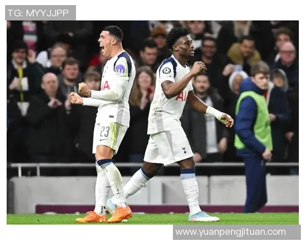 曼联与热刺友谊赛激战四三乌龙球成比赛转折点战术分析