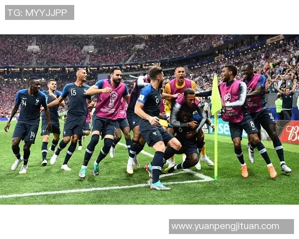世界杯精彩对决巴萨3-0巴黎圣日耳曼乌龙球瞬间点燃全场激情