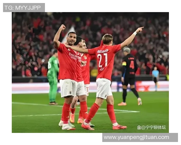 世界杯精彩对决本菲卡与阿森纳战成平局神奇扑救引发转会热议