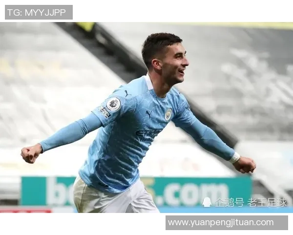 AC米兰逆转莱比锡3-2绝杀时刻引发全场狂欢精彩回顾