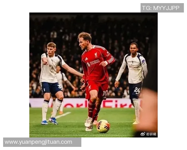 中超精彩对决里昂与利物浦激战成平补时进球引发全场狂欢 中超精彩对决里昂与利物浦激战成平补时进球引发全场狂欢